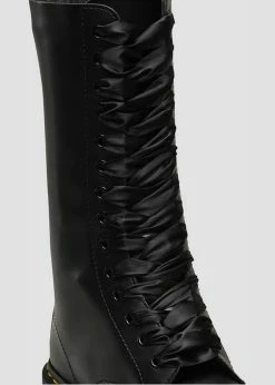 Dr. Martens Ribbon Laces 12-14 Eyes 210 Cm Black