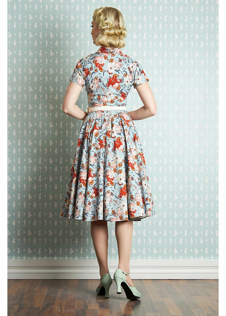 Miss Candyfloss Alessandra Regina Floral 50's Swing Dress Sky Blauw - Image 5