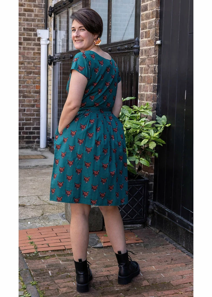Run & Fly Foxy 50's Swing Dress Green - Image 4