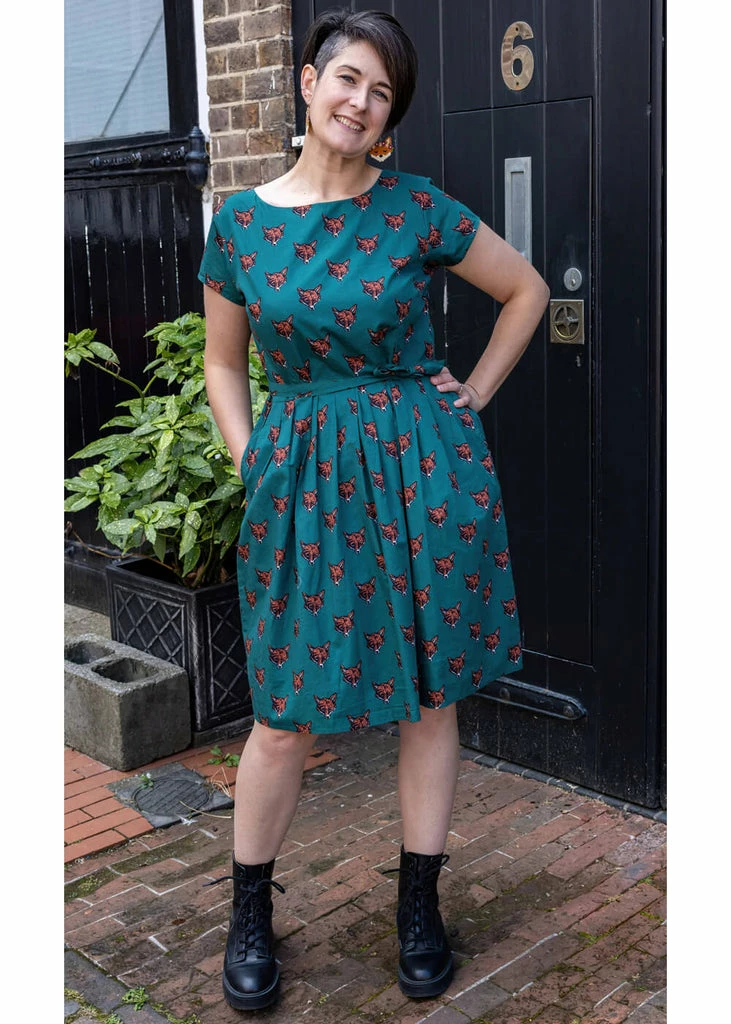 Run & Fly Foxy 50's Swing Dress Green - Image 2