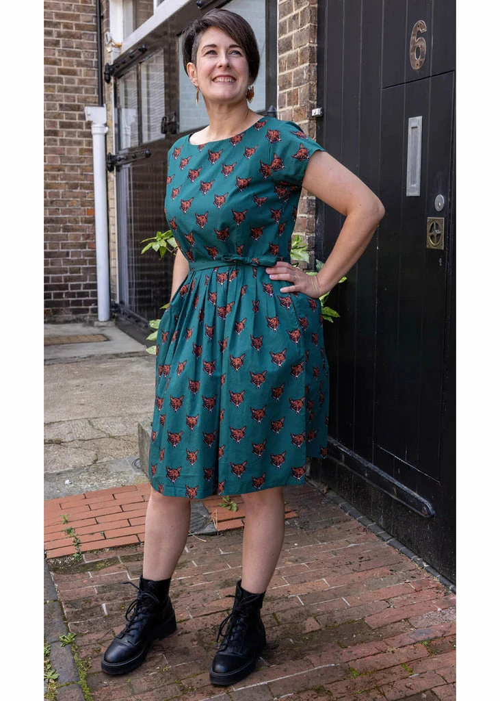 Run & Fly Foxy 50's Swing Dress Green - Image 5