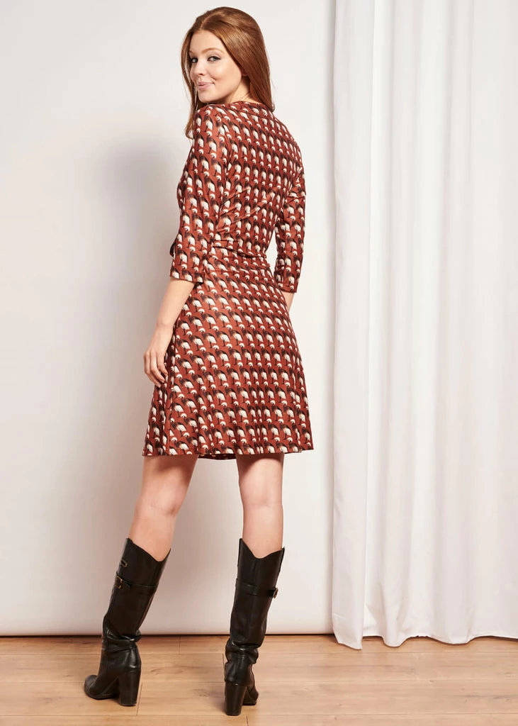 Smashed Lemon Crowned Crane Bird 60's A-Line Dress Cognac - Image 4