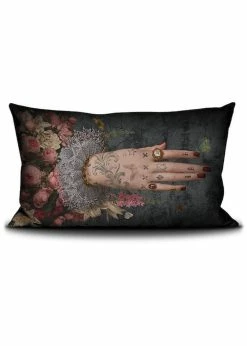 Voglio Bene La Mano Poderosa Cushion Cover